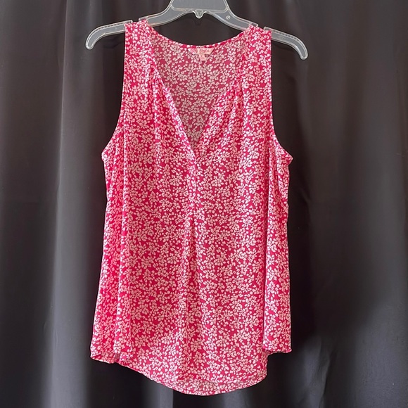 Candie's Tops - Pink and white candies tank top size large